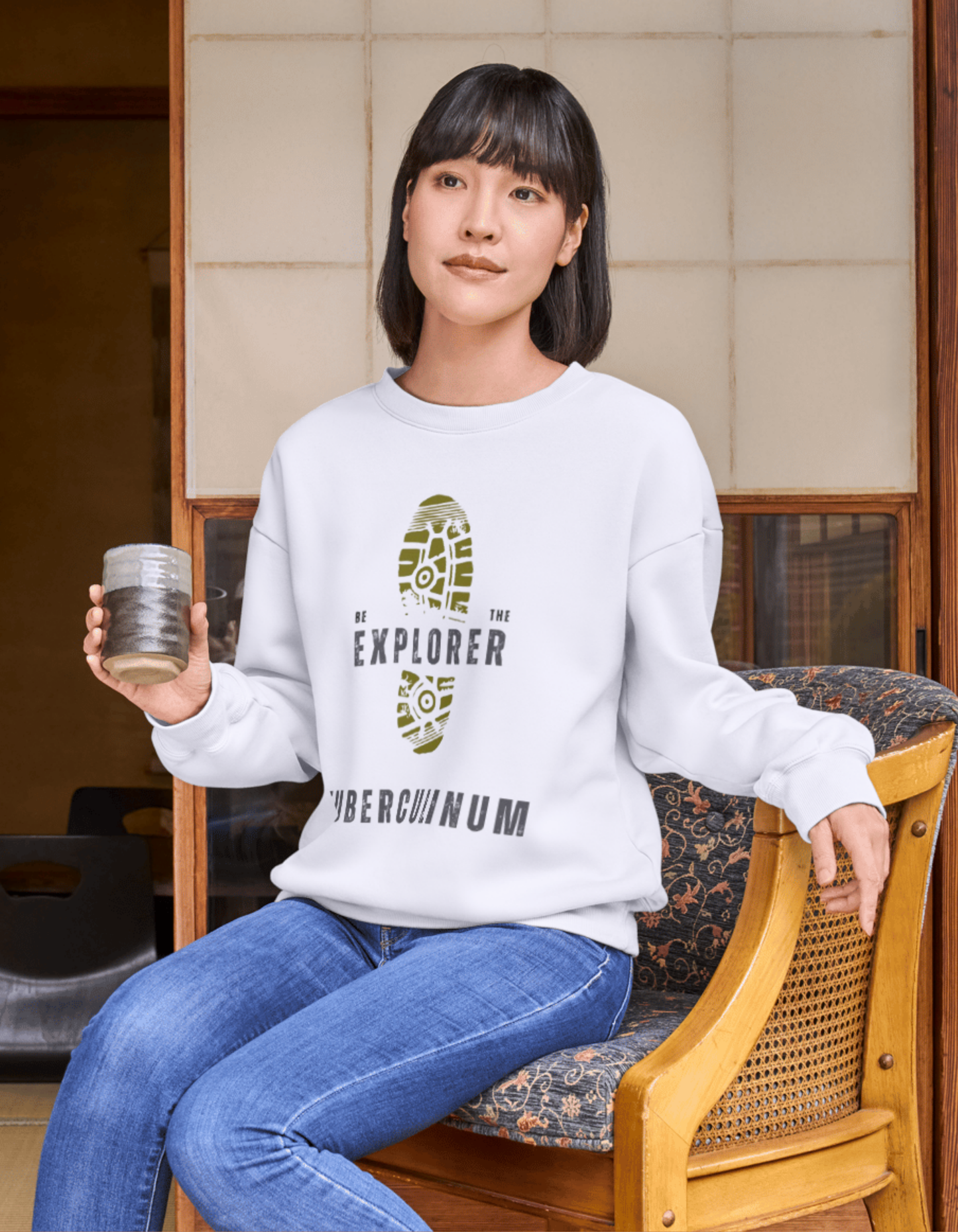 Be the Explorer – Tuberculinum (Unisex Classic Crew T-Shirt)